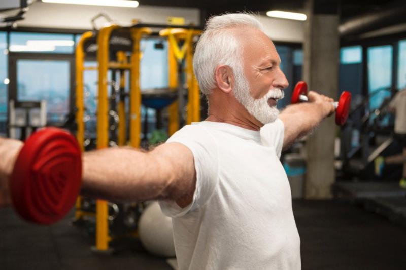 These 4 Exercises Can be dangerous for Men after 50 years