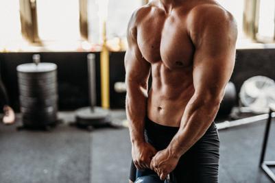 How to gain pure muscle mass. 6 life hacks for men from professional trainers